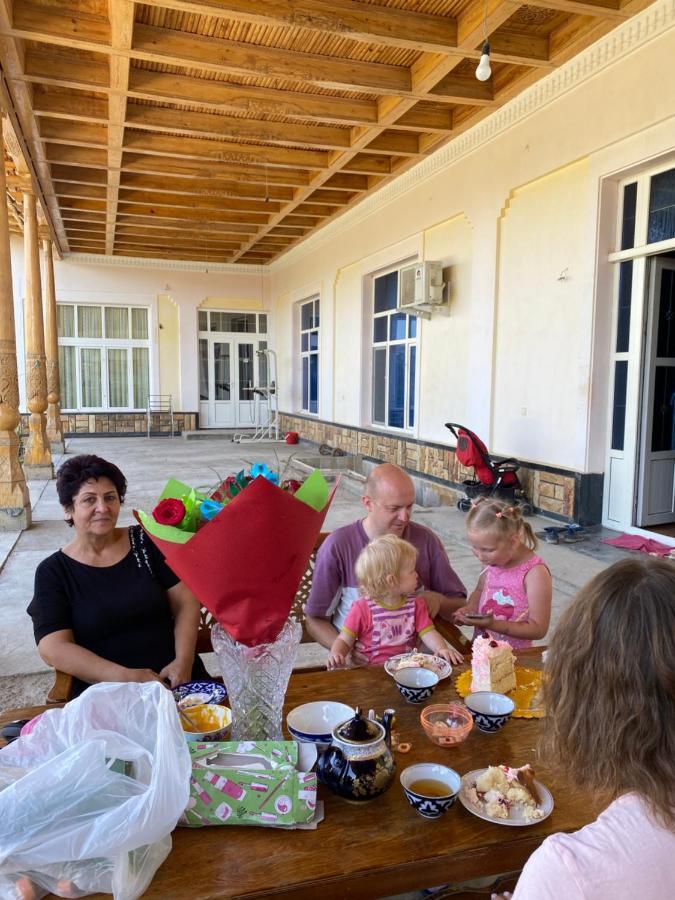 בוקורו May Weather Resort מראה חיצוני תמונה