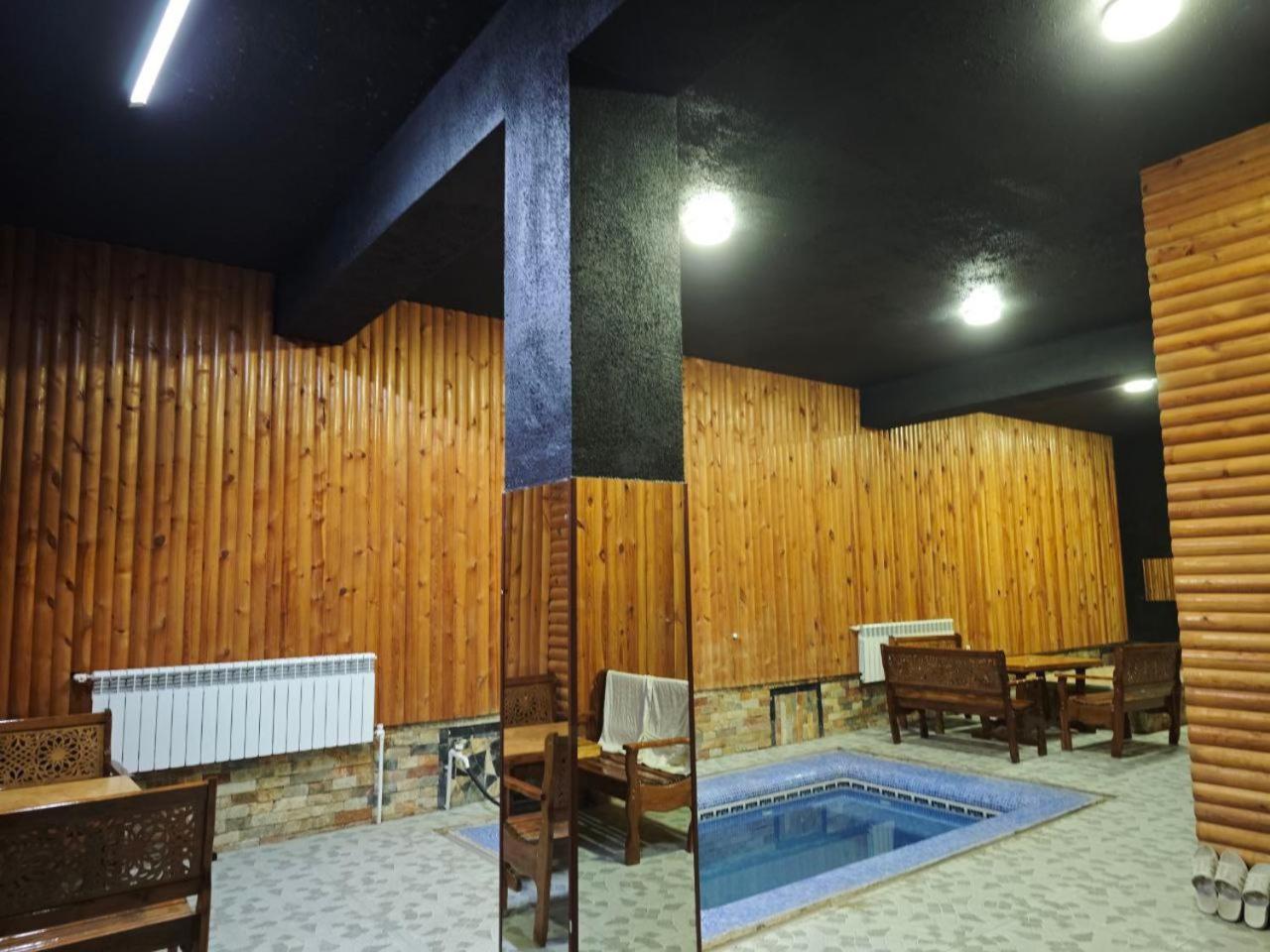 בוקורו May Weather Resort מראה חיצוני תמונה